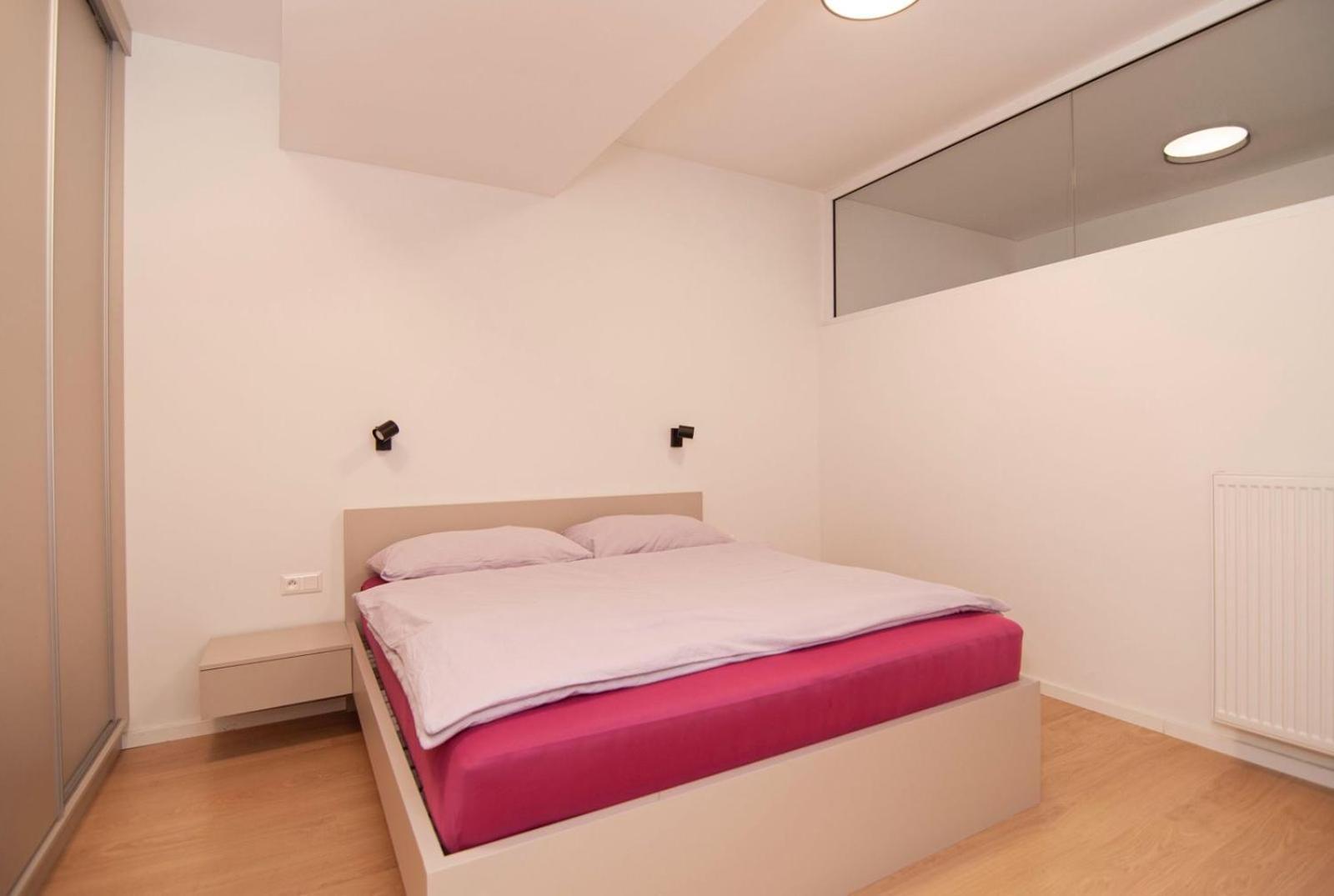 Beautiful Apartment Братислава Екстериор снимка