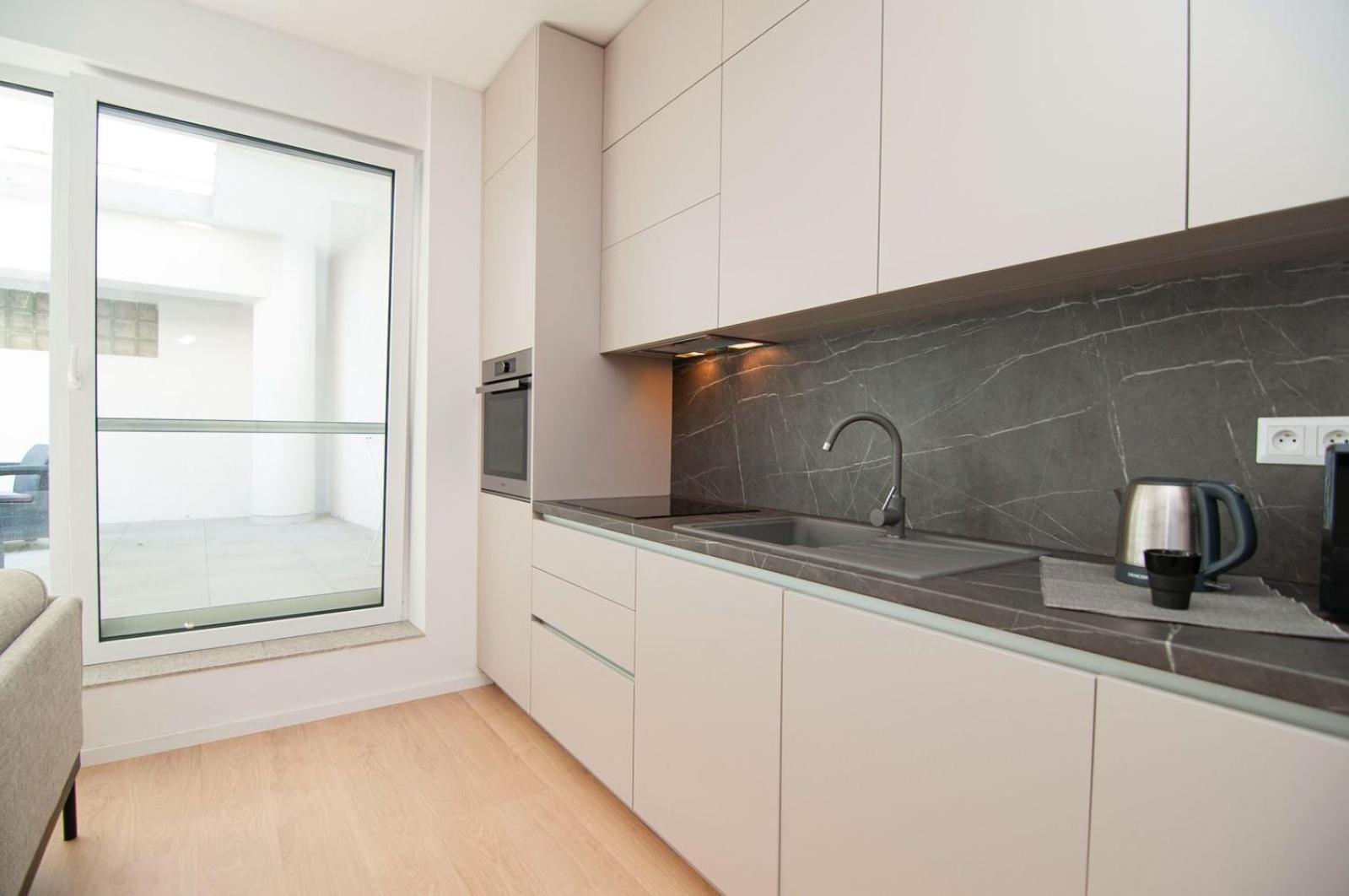 Beautiful Apartment Братислава Екстериор снимка