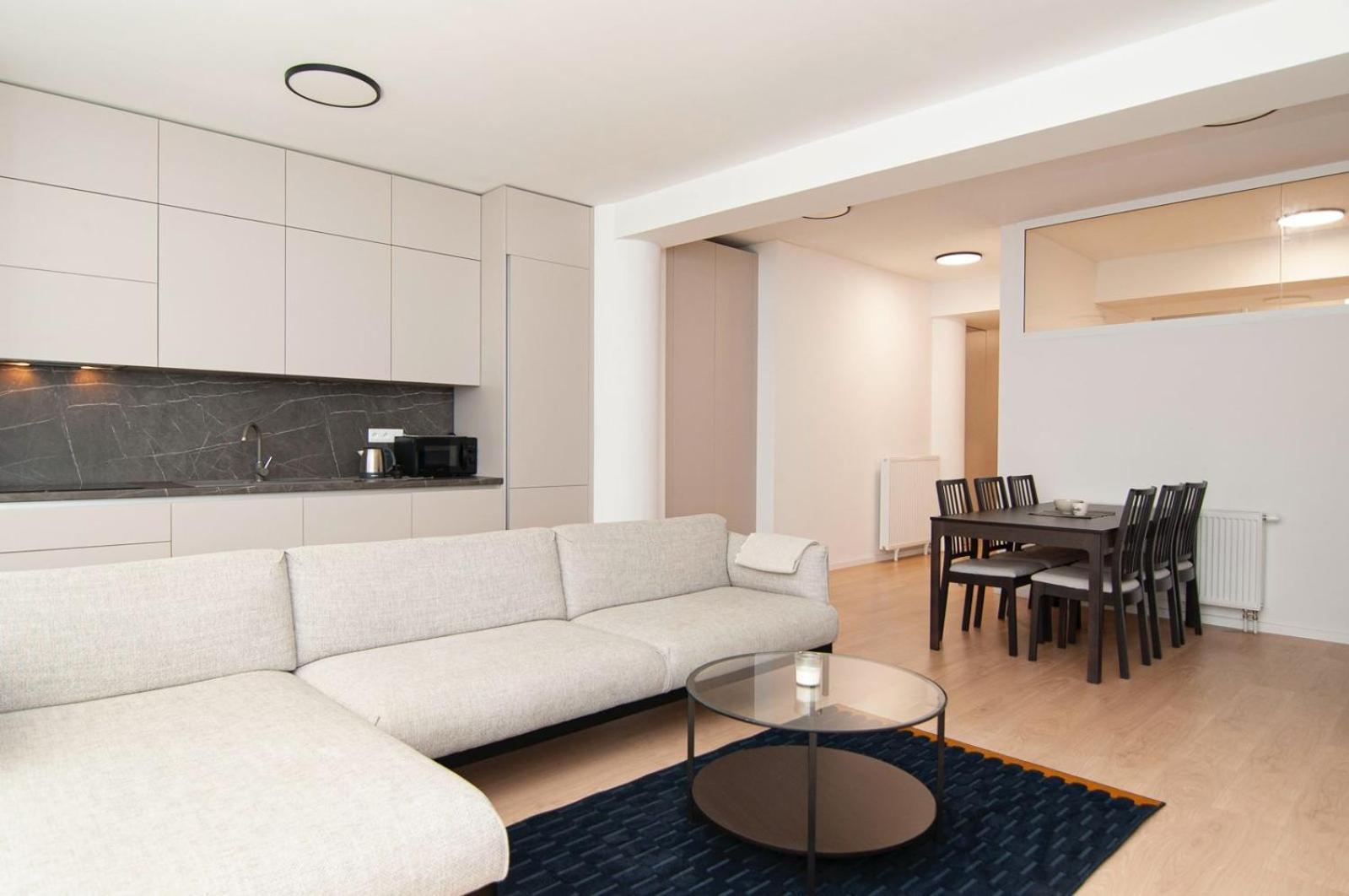 Beautiful Apartment Братислава Екстериор снимка